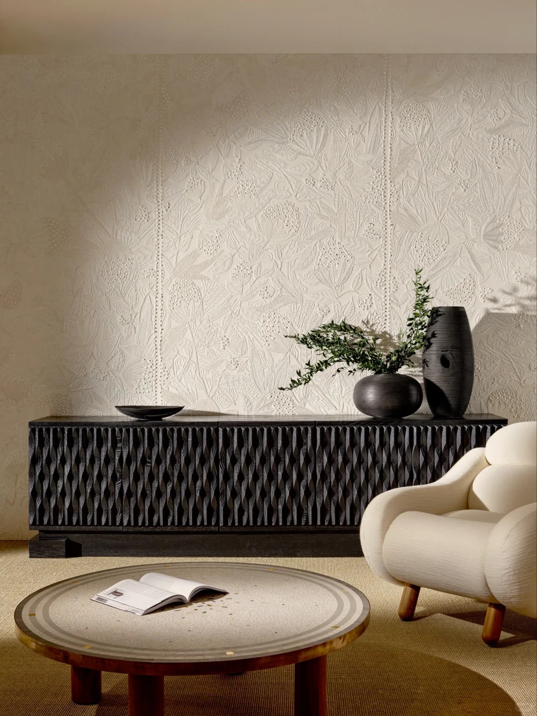 Neutral textile wallcovering in a calm interior room